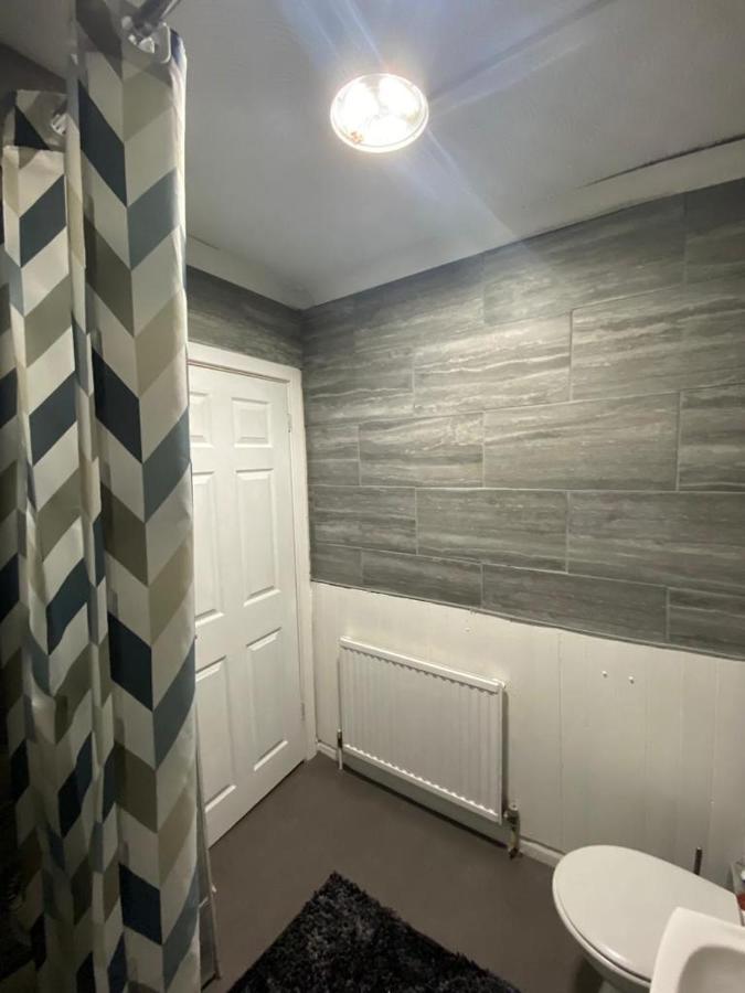Cosy 3 Bedroom House, Free Parking & Wifi Nottingham Eksteriør billede